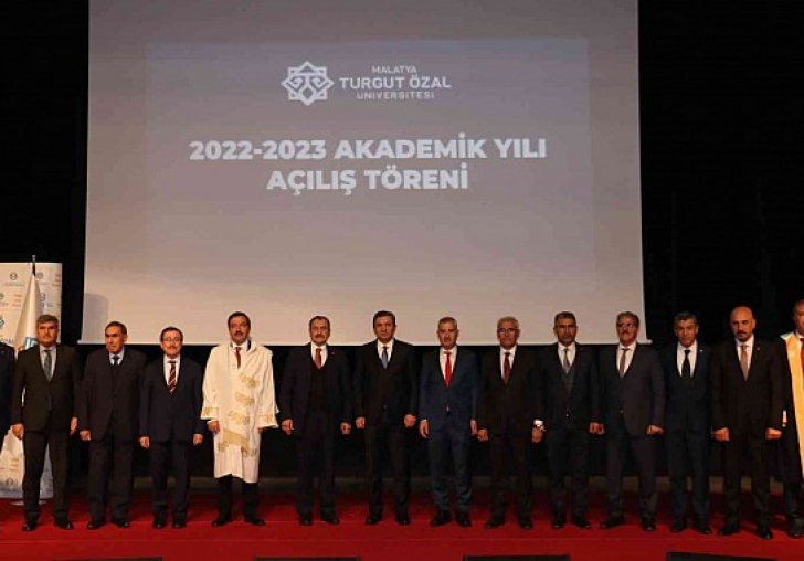 Turgut zal niversitesi 2022-2023 Akademik Yl Al Treni Gerekletirildi